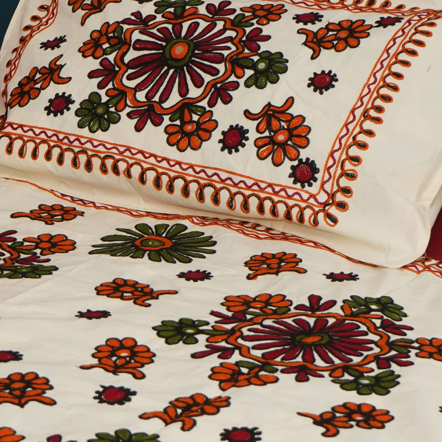 Rajasthani Kart Pure 100% Cotton handmade Double Bed Sheet with 2 Pillow Covers #2002