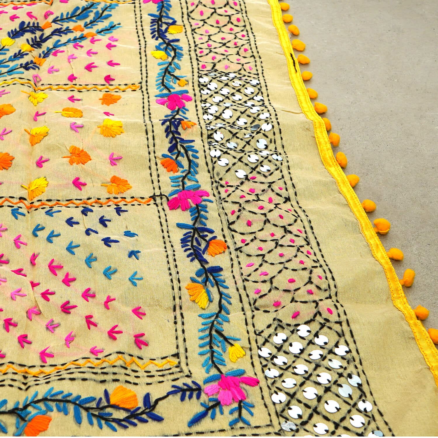 women handicraft dupatta with handicraft design #2006